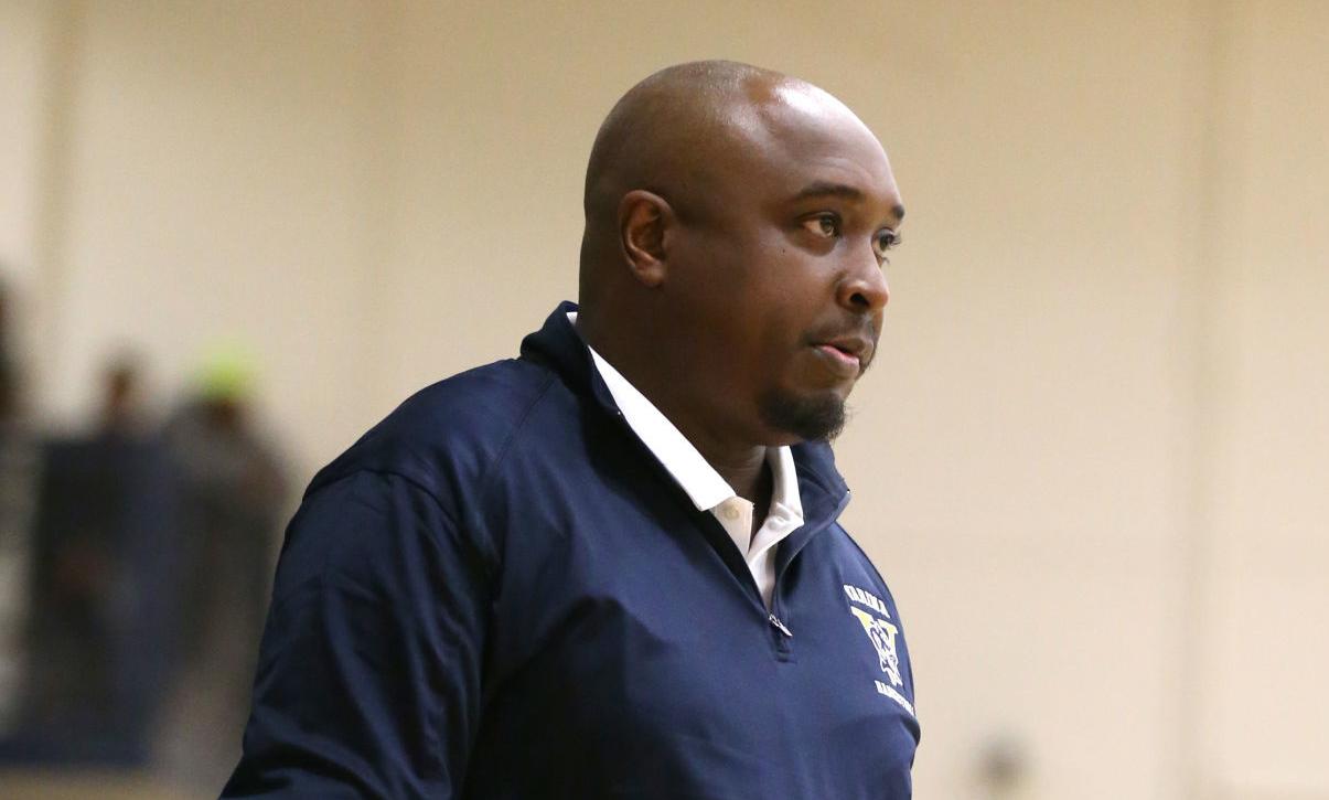 Henrico at Varina's boys basketball game